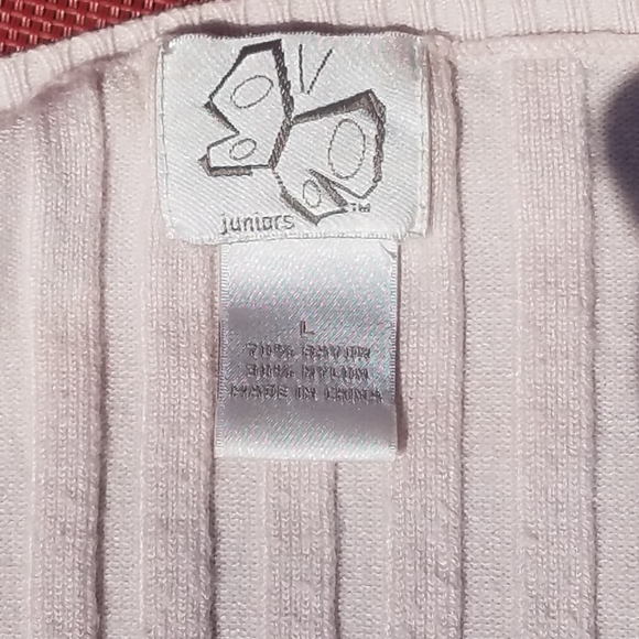 Cute stretchy sweater - Picture 2 of 3